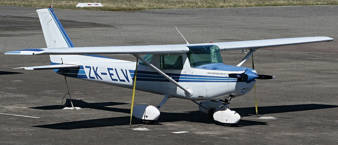 Cessna 152 Seating