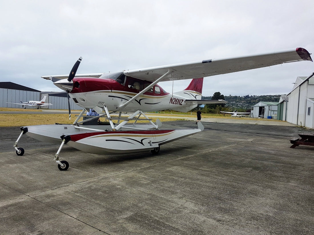 Cessna T206H Stationair seaplane