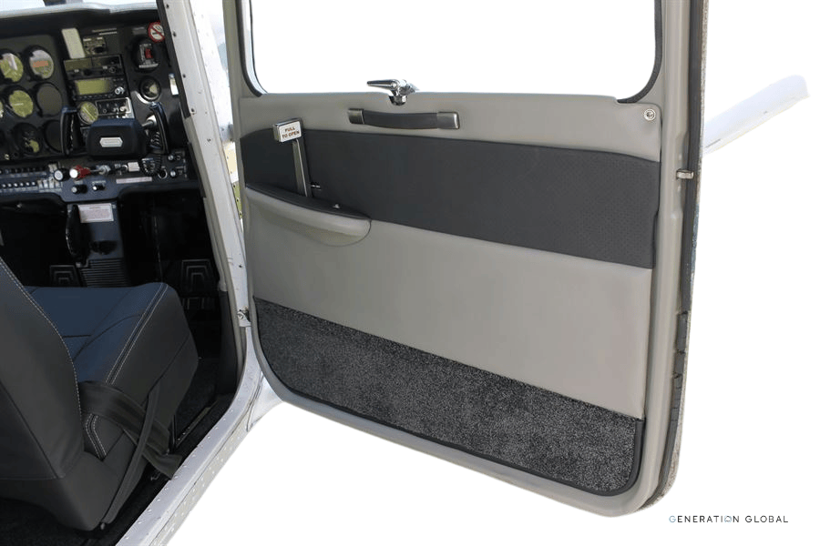 C172 Sidewall Trim Panels